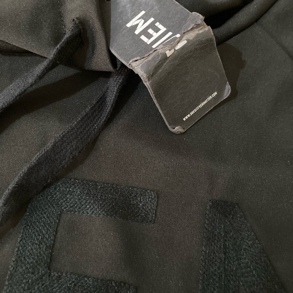 DIEM Funnel Neck With Drawstring Top - Picture 6 of 8